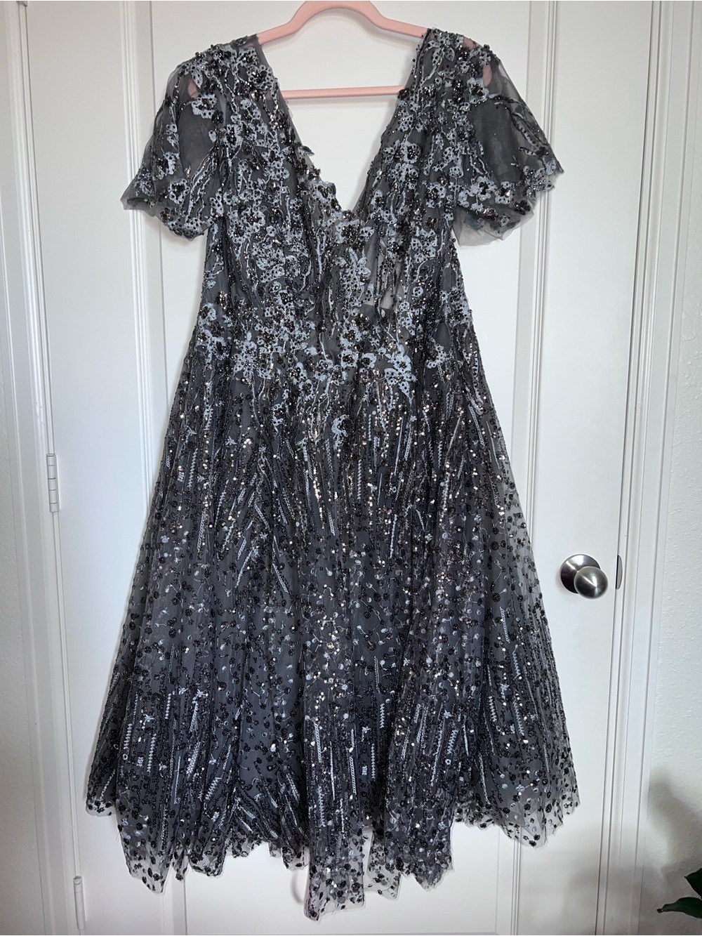 MAC DUGGAL Gray Embellished Butterfly Fit and Flare Midi Dress 20392 size 16 - Picture 3 of 9